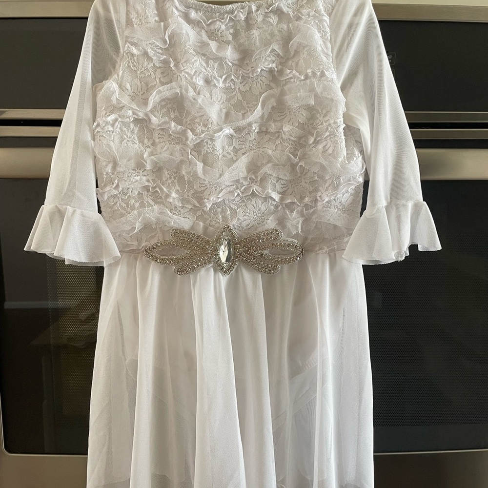 Elegant White Dance Ballet Leotard Girls Kids Size Small 6/6X